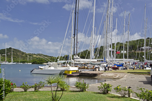 Antigua, Nelson´s Dockyard, Hafen mit Segeljachten. photo