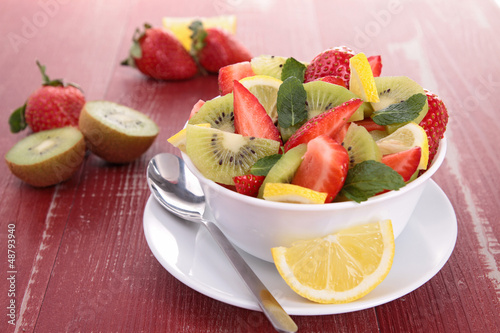 fresh fruits salad