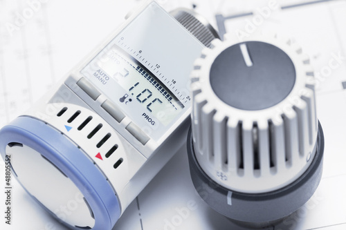 Heizungsregler konventionell & Thermosthat