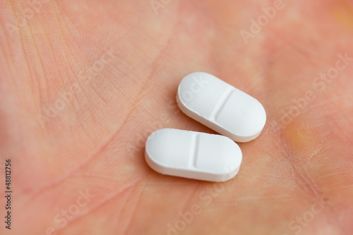 Naklejka Pills In Hand