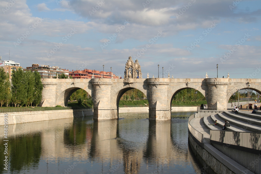 Puente Toledo