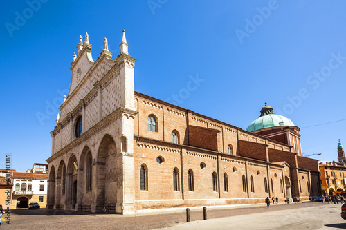 famous Dome in Vicenca photo