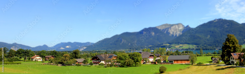 Bauernhäuser am Wolfgangsee