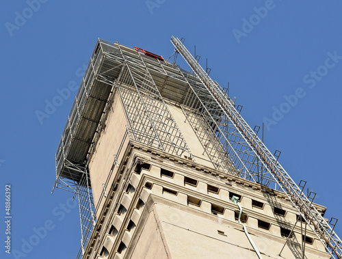 scaffolding and scaffolding photo