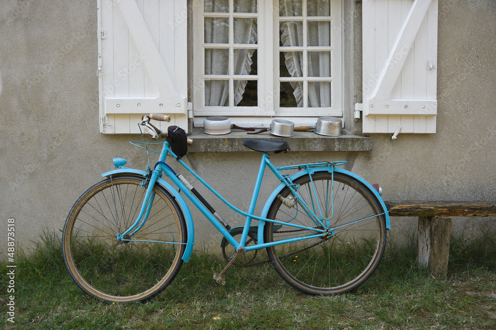 Old blue french bicycle