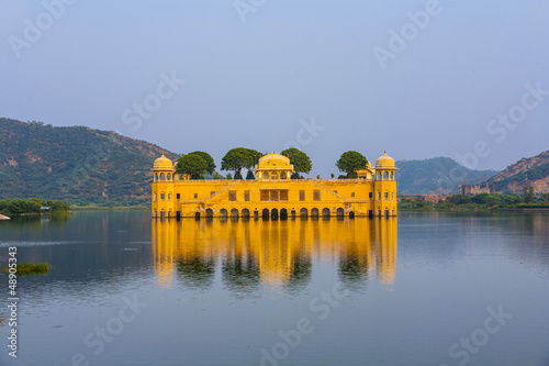 Water Palace (Jal Mahal) in Man Sagar Lake. Jaipur, Rajasthan, I photo