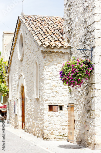Fototapeta Naklejka Na Ścianę i Meble -  Greoux-les-Bains, Provence, France