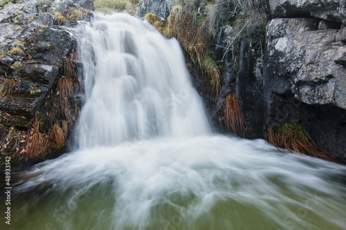 cascada en la Garganta del Zapatero  Avila