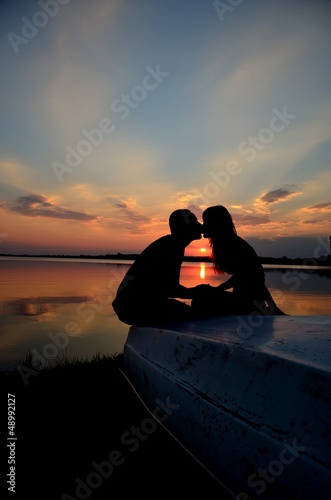 Fototapeta Naklejka Na Ścianę i Meble -  love at sunset