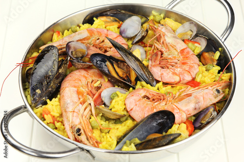 Traditional Spanish seafood paella photo