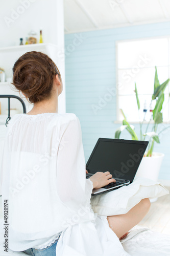 Beauty asian woman using a laptop computer