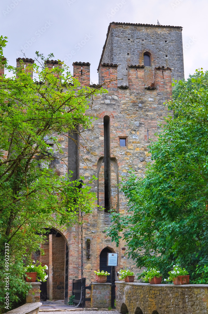 Fototapeta premium Castle of Gropparello. Emilia-Romagna. Italy.