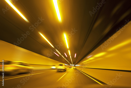 Tunnel car