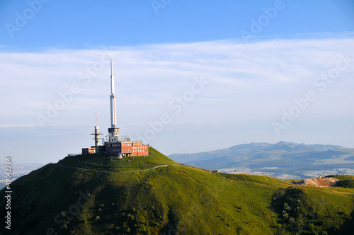 Vue aérienne Puy de dome et du Parc des volcans d'Auvergne