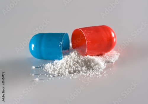 Medicamental powder from pill