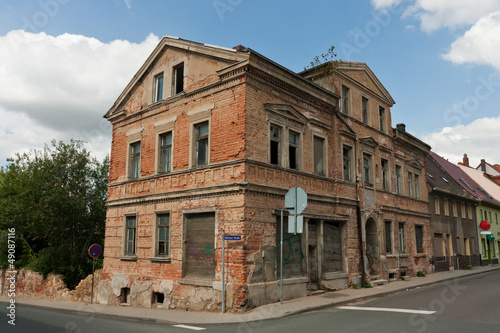 leer stehendes Haus in Sachsen