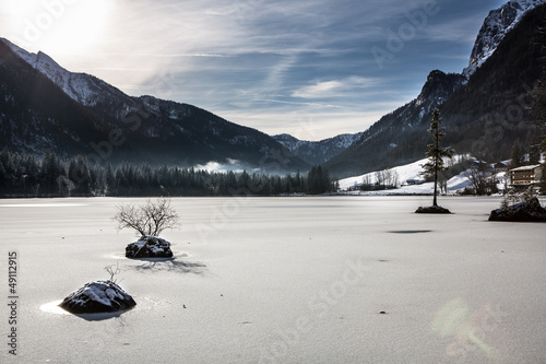 Obraz na płótnie Hintersee im Winter w salonie