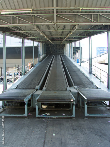 Rubber industrial conveyer