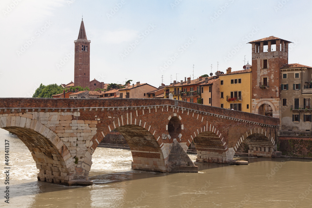 Ponte Pietra - Brücke in Verona