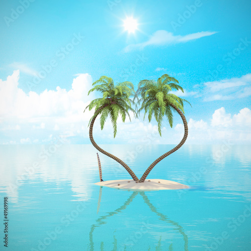 Einsame Karibik Insel mit Palmen in Herzform