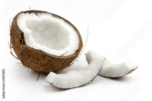Fotografia, Obraz coconut cut in half on white background