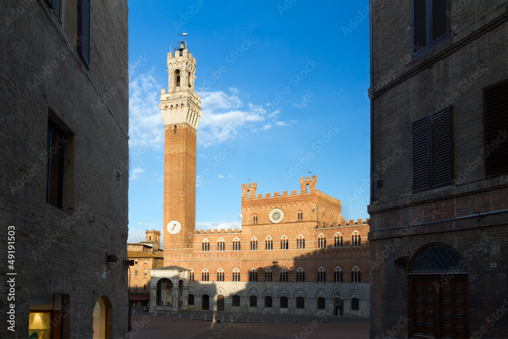 Piazza del Campo with Palazzo Pubblico, Siena, Italy