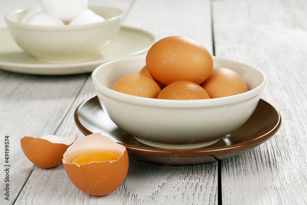 Eggs Eggs
