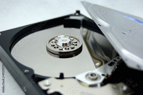 ハードディスクの分解