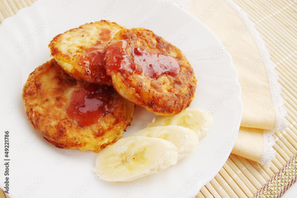 pancakes with jam pancakes with jam