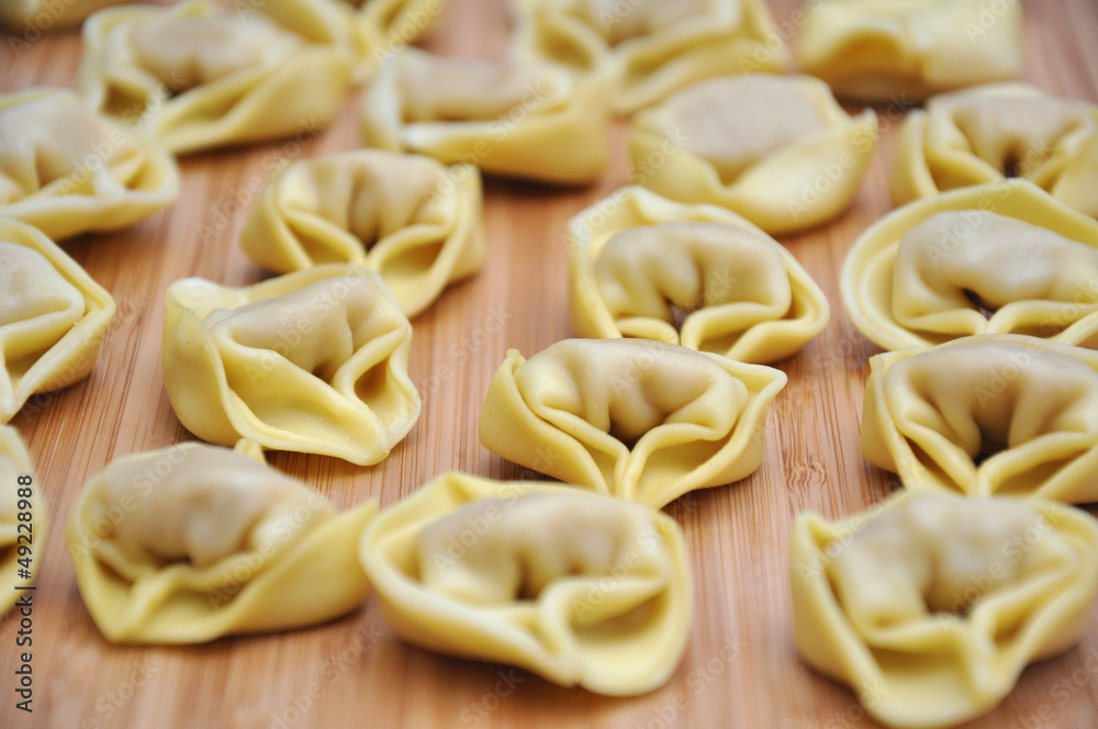 Rohe Tortellini