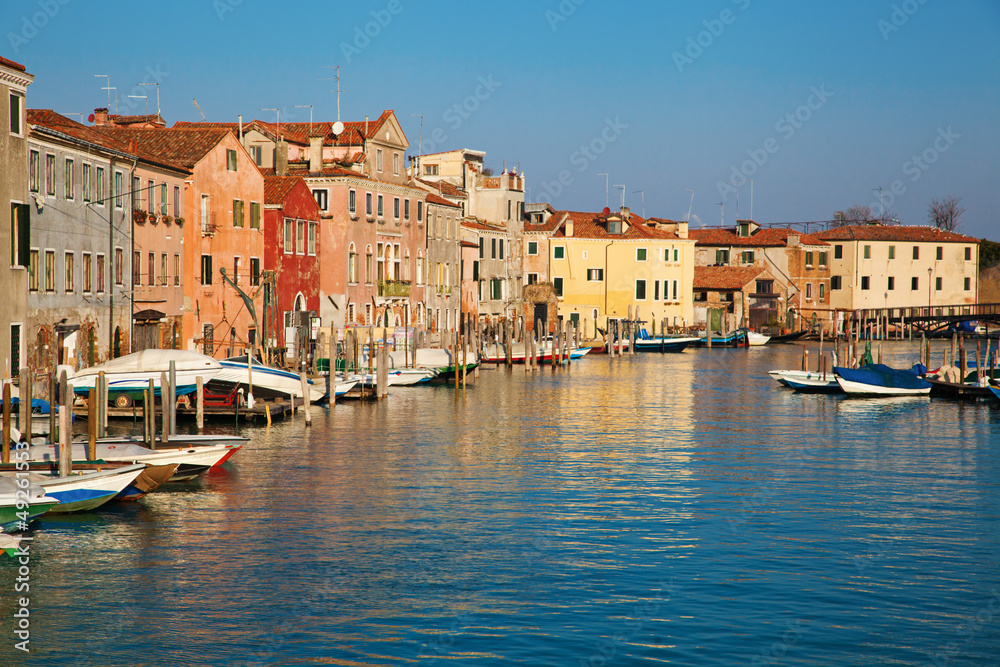typischer Kanal in Venedig