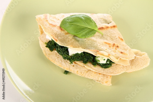 Pancake with spinach and feta cheese