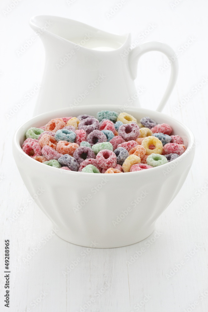 Delicious kids cereal loops with a fruit flavor Delicious kids cereal loops with a fruit flavor