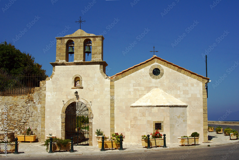 cerkiew z dzwonami na wyspie Zakynthos