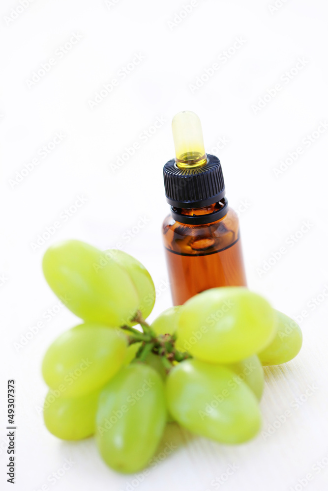 grape essential oil grape essential oil