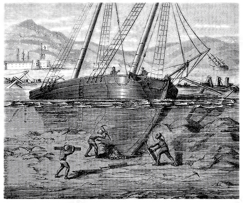 Refloating a Ship - Bateau : Remise à Flot - 19th century photo