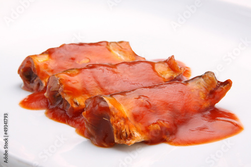 canned fish in tomato sauce