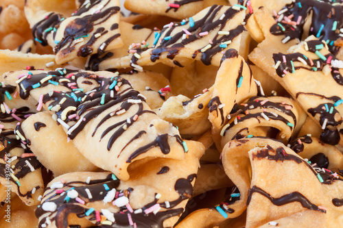 Chiacchiere_biscuits typical of carnival