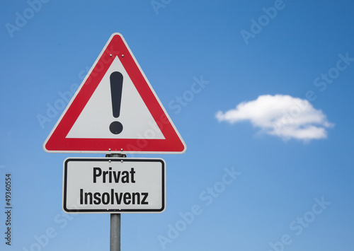 Achtung Schild mit Wolke PRIVAT INSOLVENZ