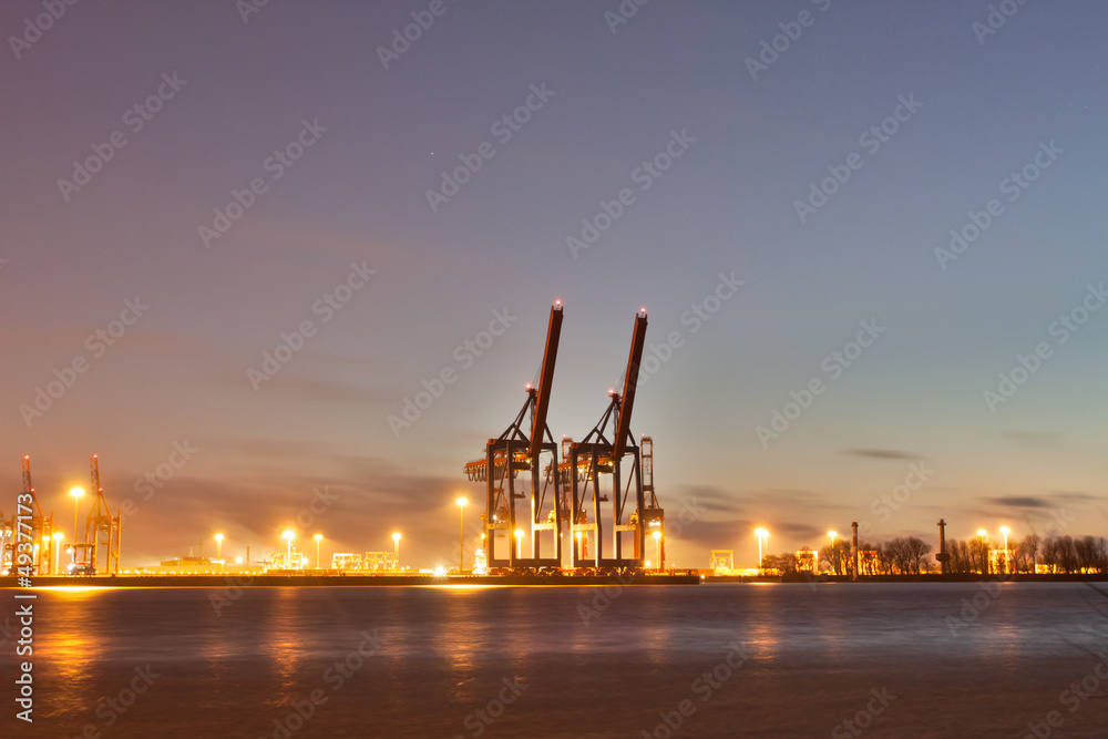 Obraz premium Hamburg harbor