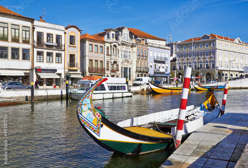 Vouga river, Averiro (Portugal) photo