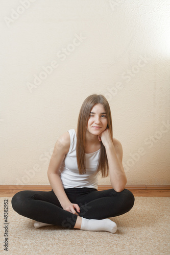 Fototapeta Naklejka Na Ścianę i Meble -  woman do yoga