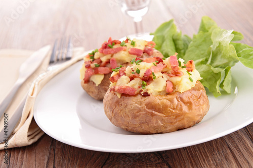 baked potato with bacon and cheese
