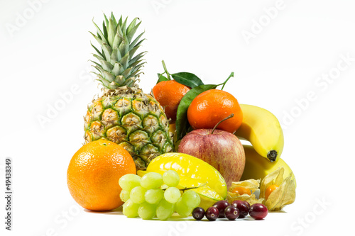 Fototapeta Naklejka Na Ścianę i Meble -  fruchtig frisches Obst