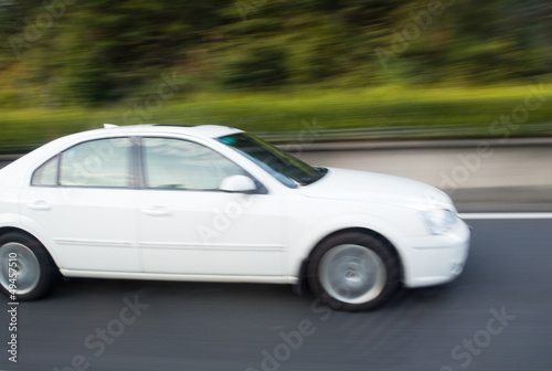 Motion blurred car © xy