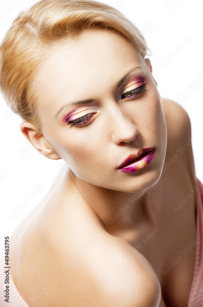 the floral makeup, she is turned of three quarters the floral makeup, she is turned of three quarters