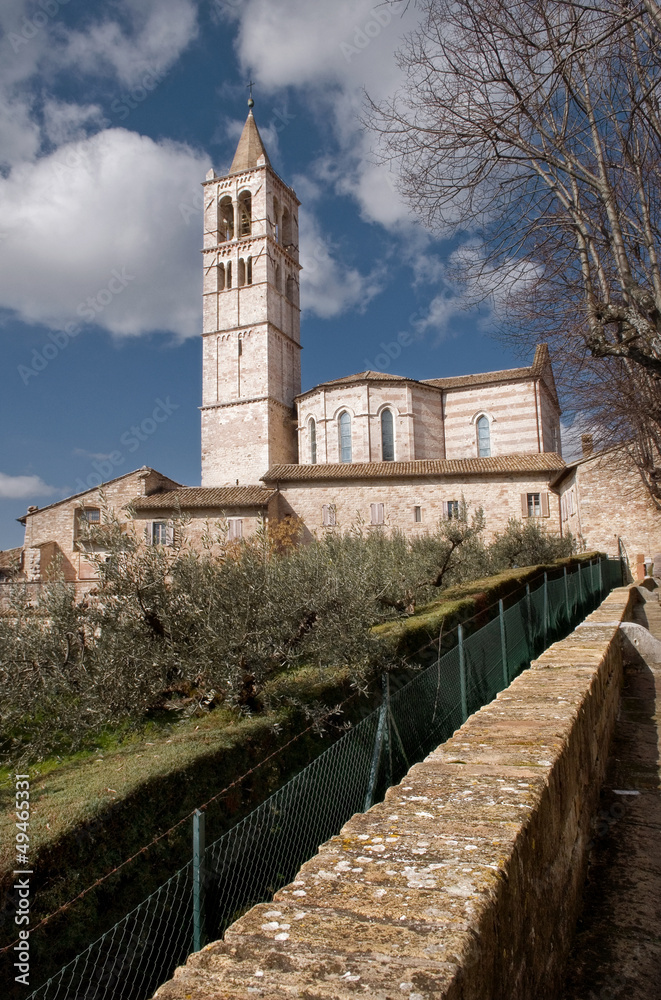 Assisi - Basilica e monastero di Santa Chiara
