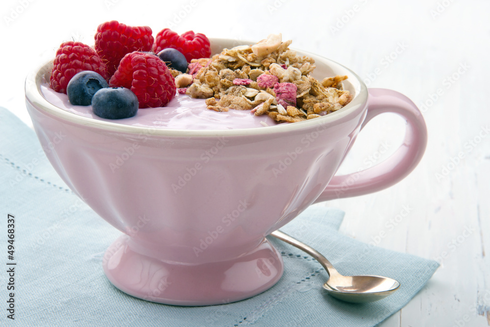 Berries and yoghurt with muesli Berries and yoghurt with muesli