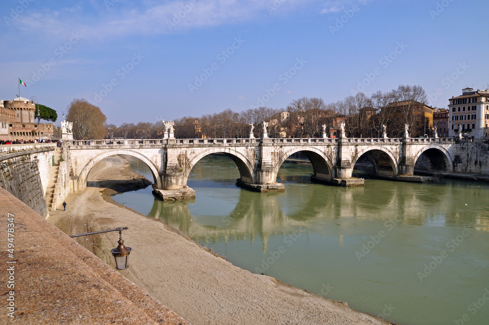 engelsbrücke in rom