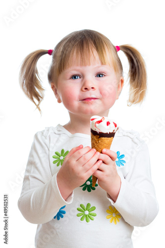cute kid girl eating ice cr...